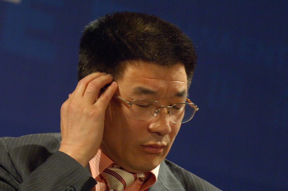2006年8月26日,中国企业家论坛第三届深圳高峰会在深圳五洲宾馆隆重举