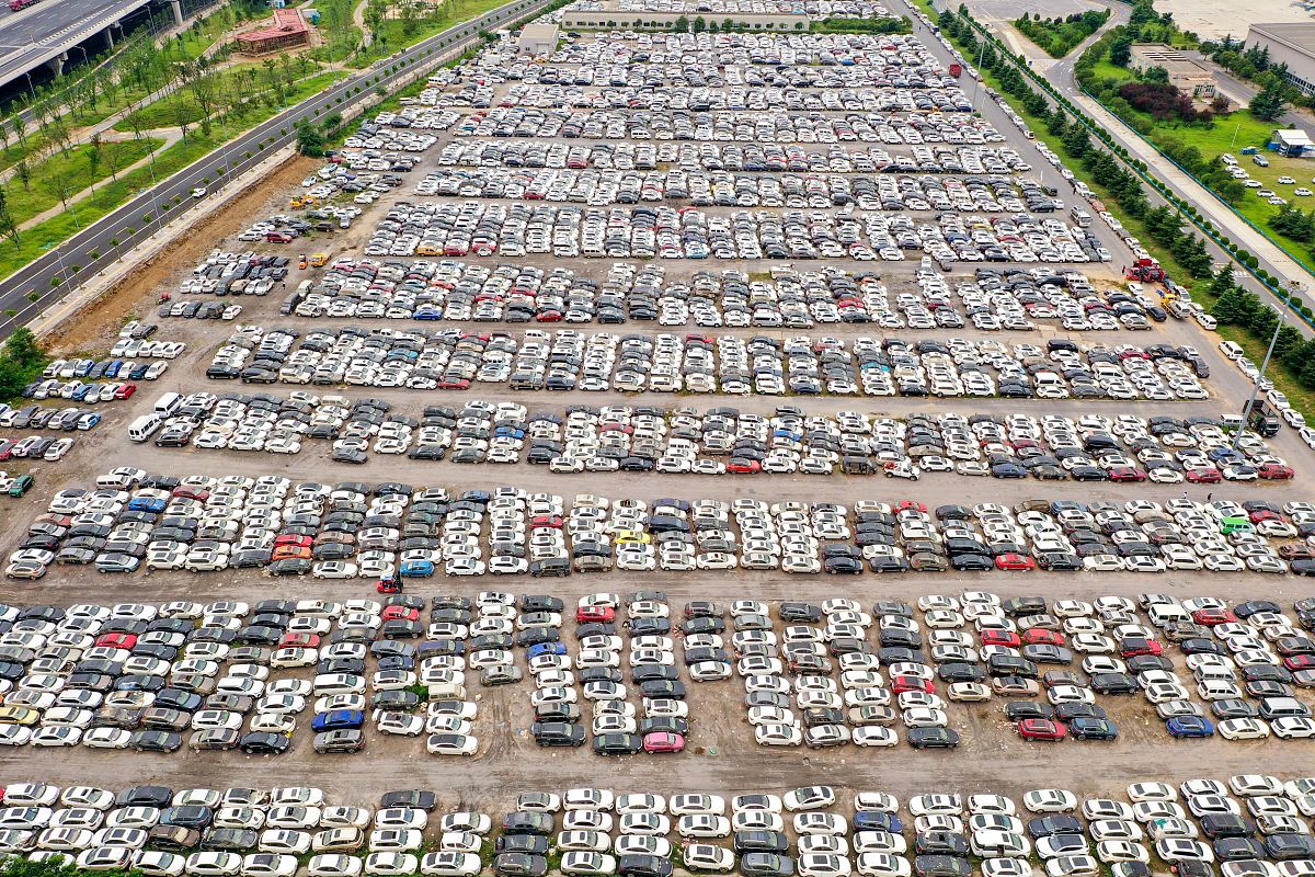 变形金刚：买人险还是买车险？