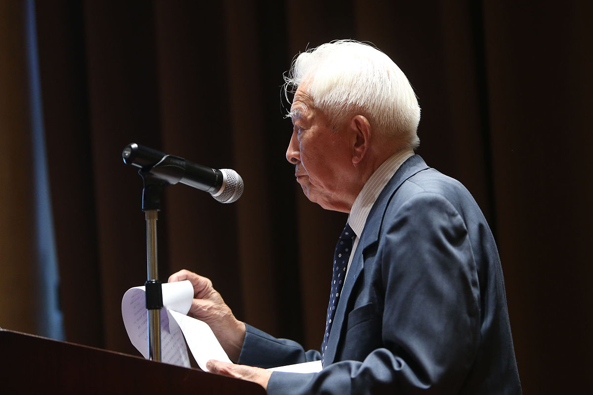 耿宝昌先生是闻名海内外的文物鉴定专家,长期从事古陶瓷及古代工艺品