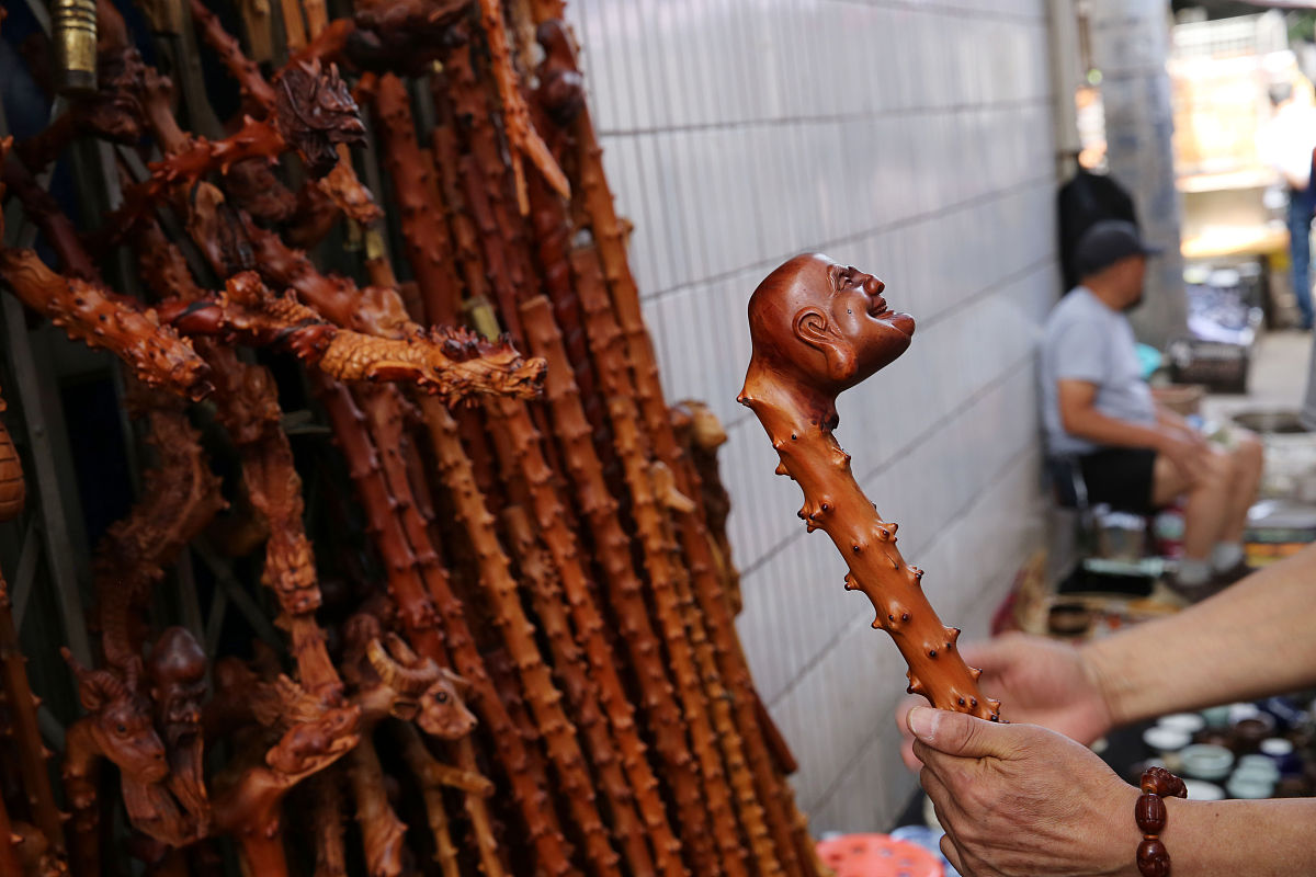 耳鸣是什么原因造成的？怎么消除耳鸣？