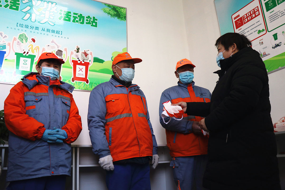 疫情志愿者：一段难忘的经历与感悟