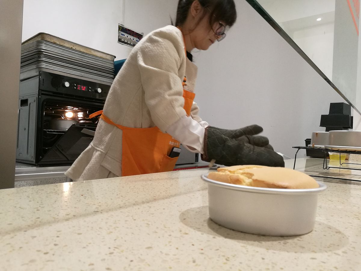 2017年10月17日,太原.小静和闺蜜虽然身在异乡,但感觉已经融入到太原
