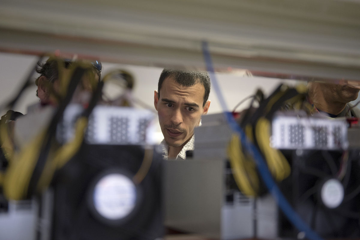 江汉油田职业技术学校2023年招生简章-培养石油工程技术人才摇篮