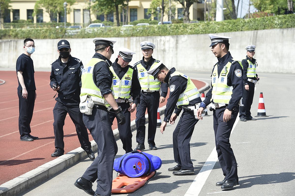 四川城市技师学院管理怎么样？严格吗？| 深入了解学校管理制度