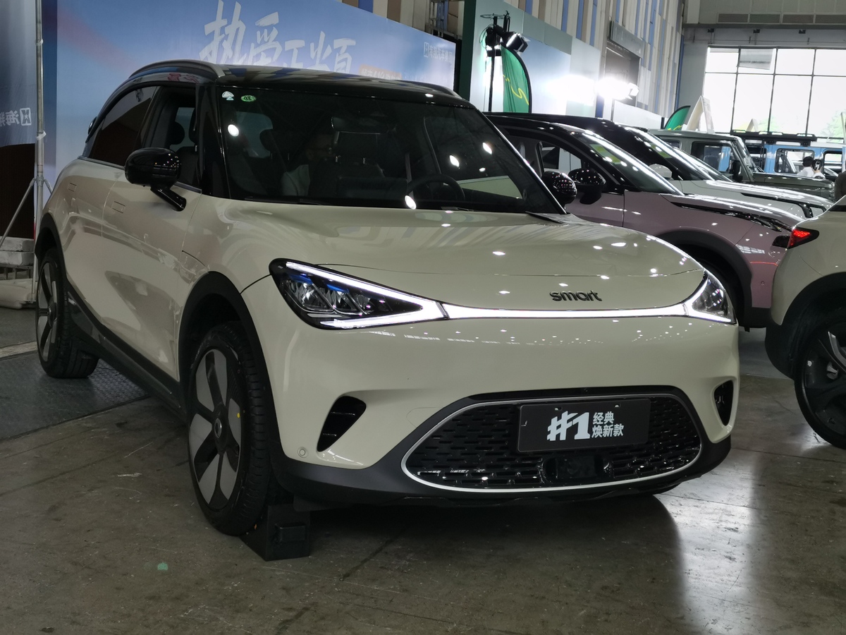 17,300 美元的新款现代 Veloster 将于 9 月上市