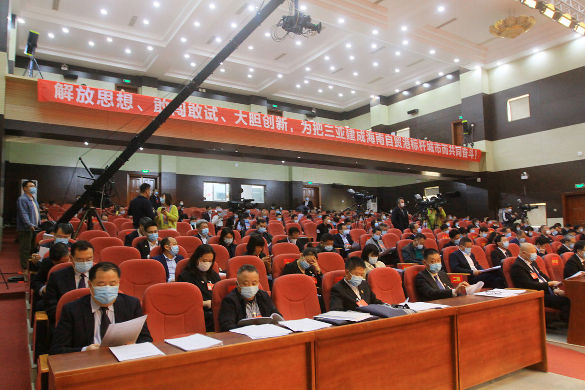 大学生社会调研方法指导：政协模拟授课活动主持稿