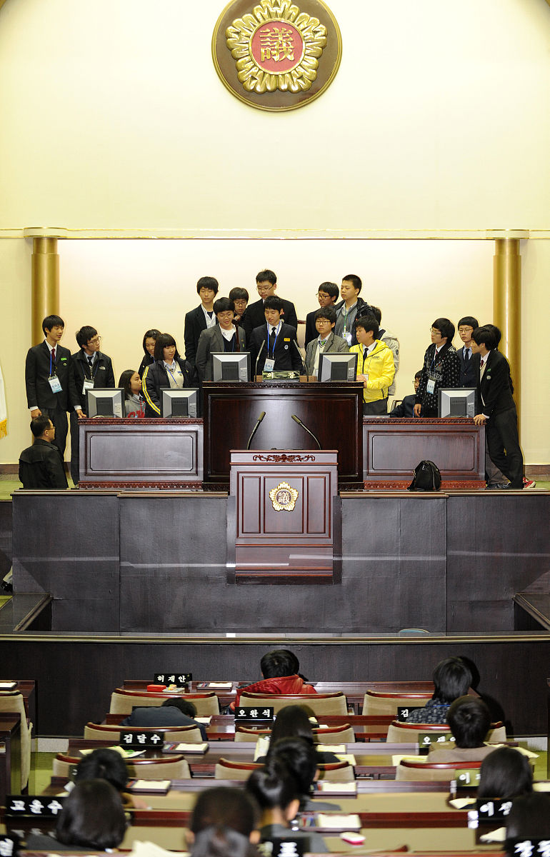 朝鲜的公检法体系：运作机制与争议