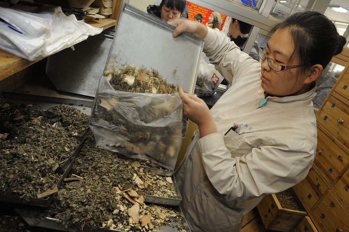 香砂留君丸少年可以吃吗