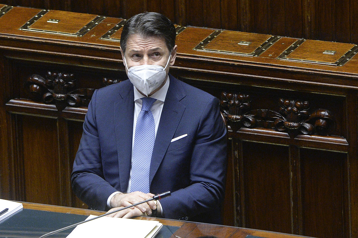 员工请假频繁，老板担忧？如何回复才能化解尴尬？