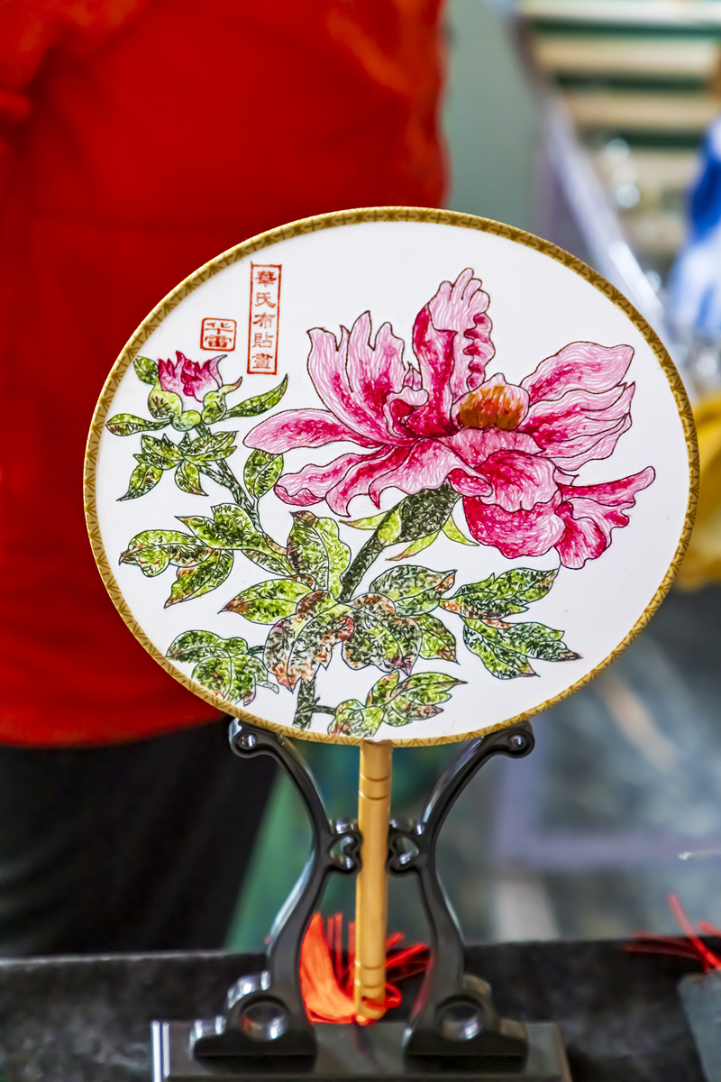 手工团扇制作荷花给二组不错的题词