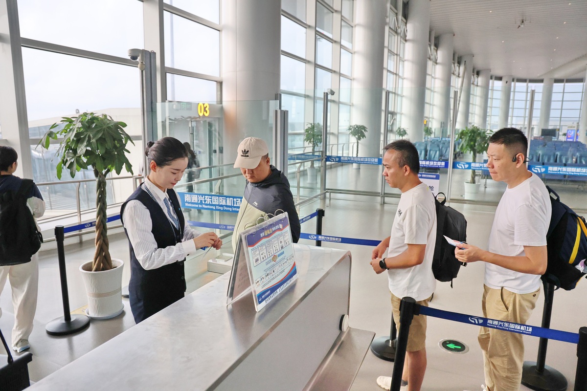 2022航空服务专业课程设置: 紧跟行业趋势, 注重实践操作