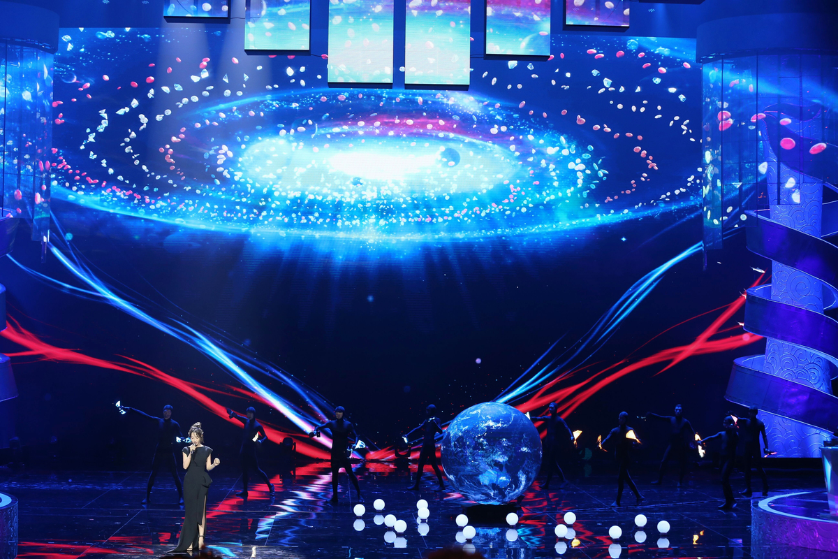 舞台艺术设计与制作专业核心课程内容：从舞台美术到服装设计