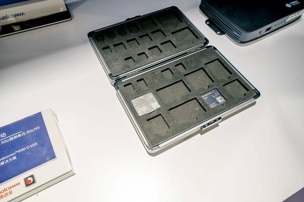 普耐尔momo7平板支持256g存储卡吗