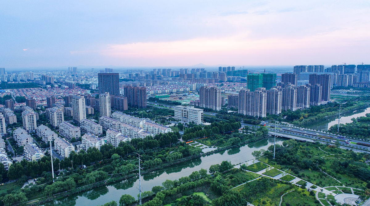 2020年9月2日,航拍江苏连云港赣榆城区风光.初秋时节,江苏连云港市赣