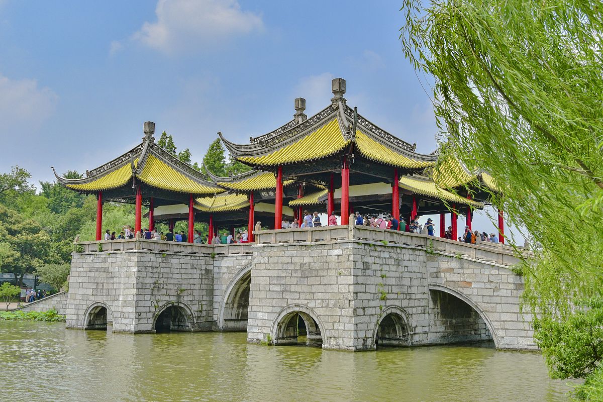 2019年6月24日,位于江苏省扬州市的瘦西湖景区,总面积2000亩,水上面积