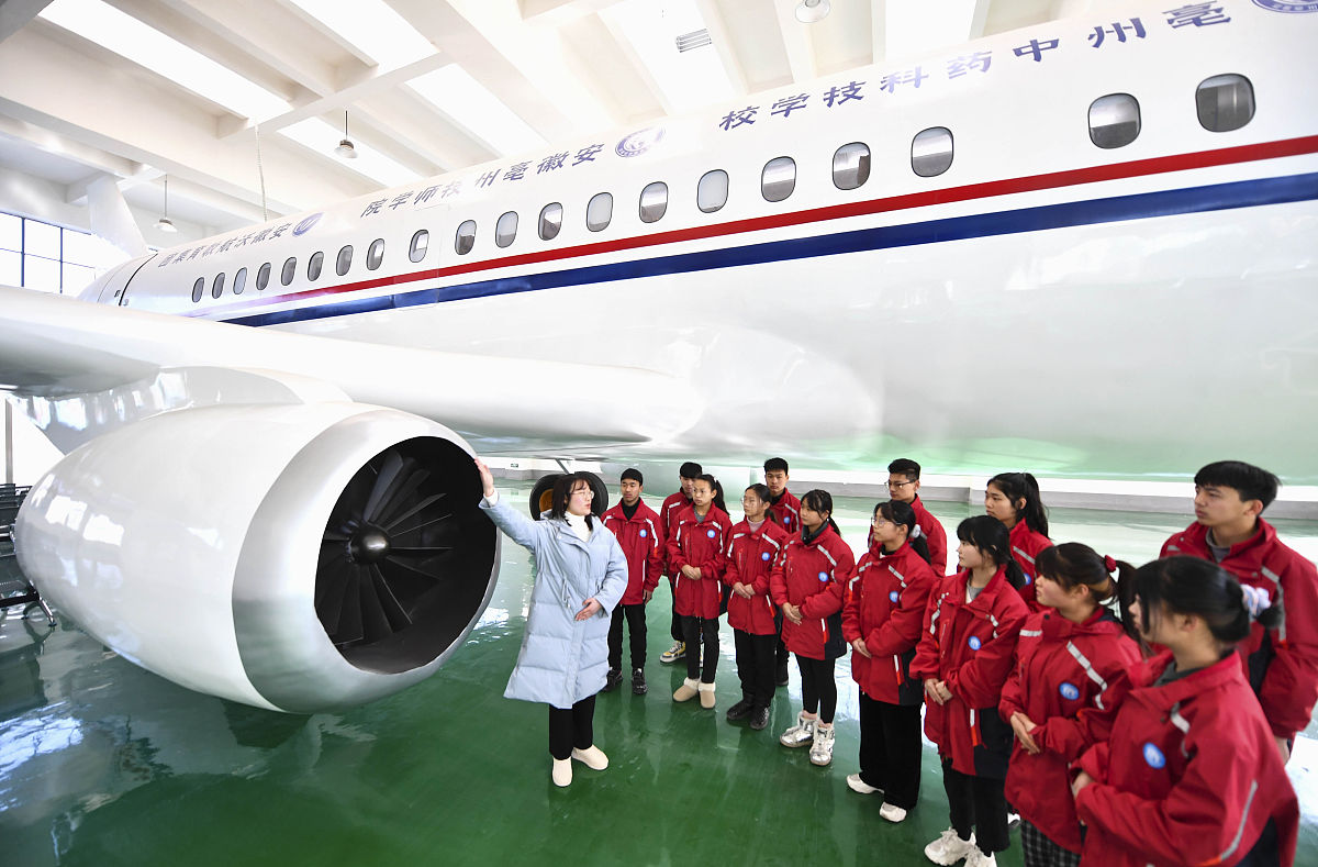 郑州市科技工业学校电气运行与控制普通中专有前途吗？需满足哪些招生条件-怎么样