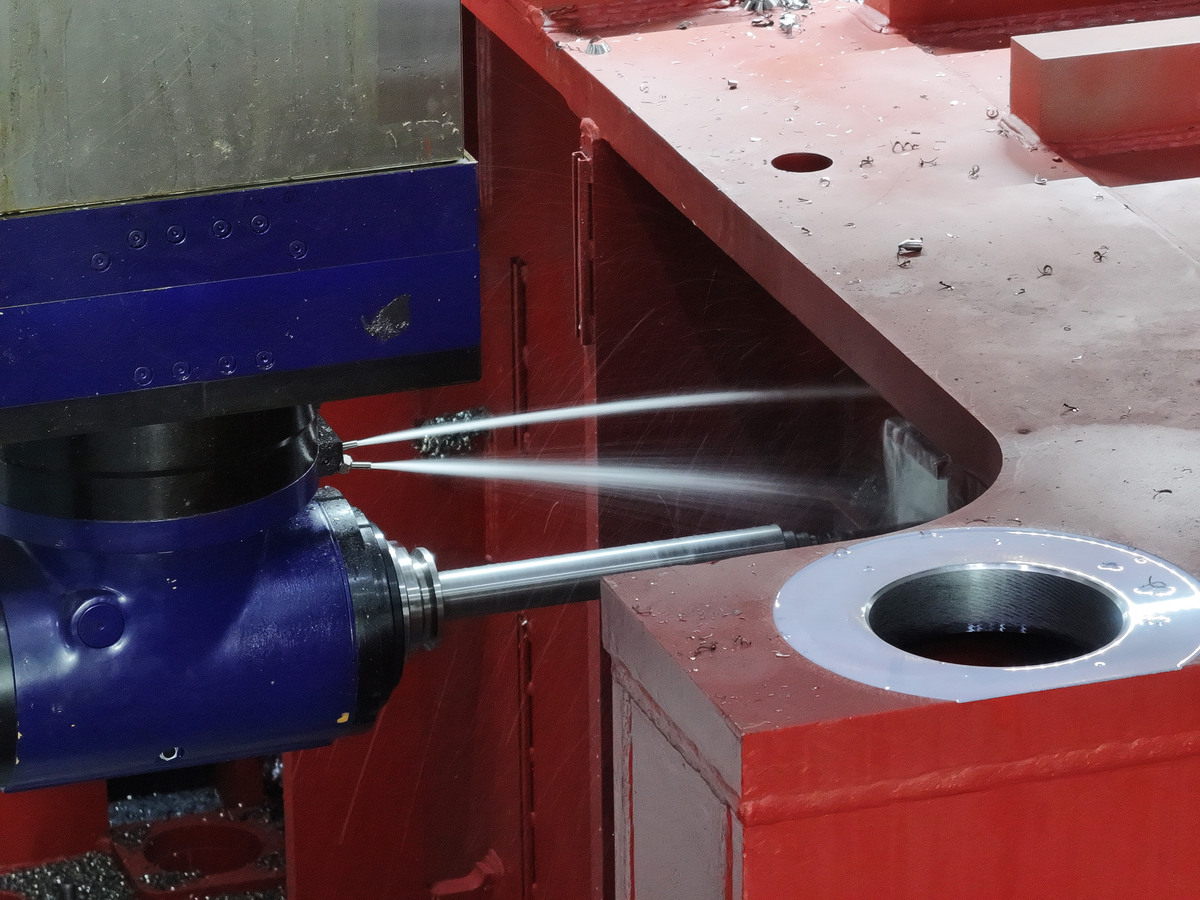 液压机压不坏的物品有哪些？