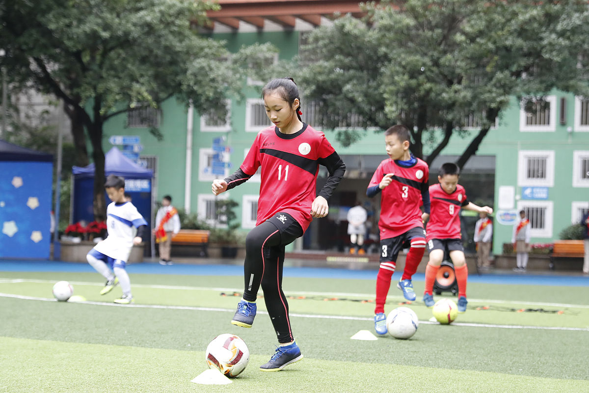 重庆市工艺美术学校航空报务专业就业前景如何