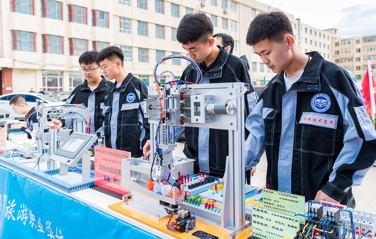 蚌埠商贸学校2023年招生专业：市场营销、电子商务、国际贸易等热门专业解析