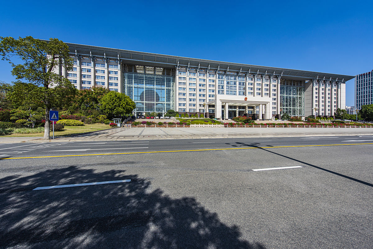 泉州市媒体曝光求助热线是多少？最管用的曝光平台 要求：创建一篇1500至2000字的解决方案