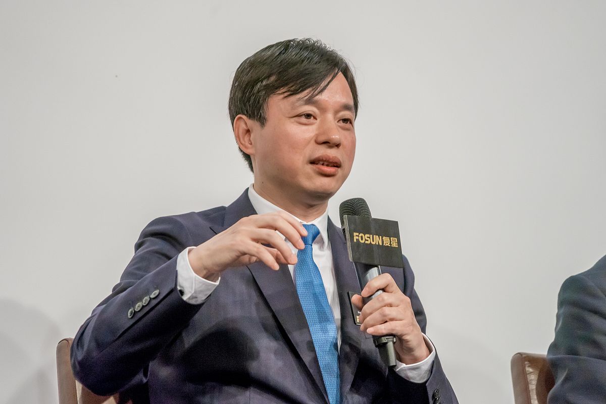 邬正鹏评价：成功企业家与争议背后的真相
