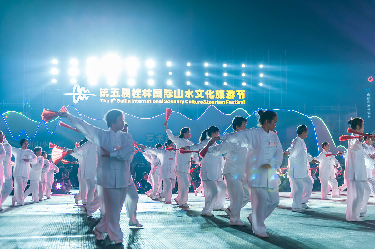 郑州商贸旅游职业学院专业设置及发展前景