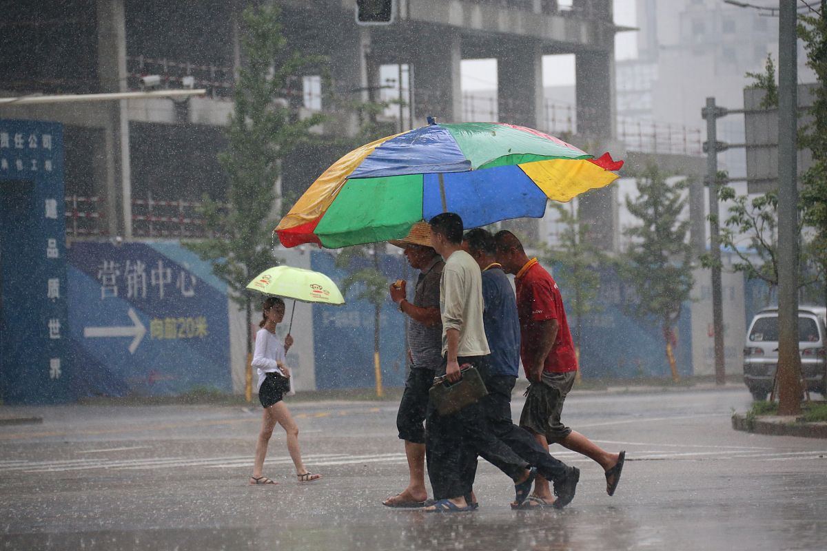 雨天宅家：为什么我今天没有去户外运动