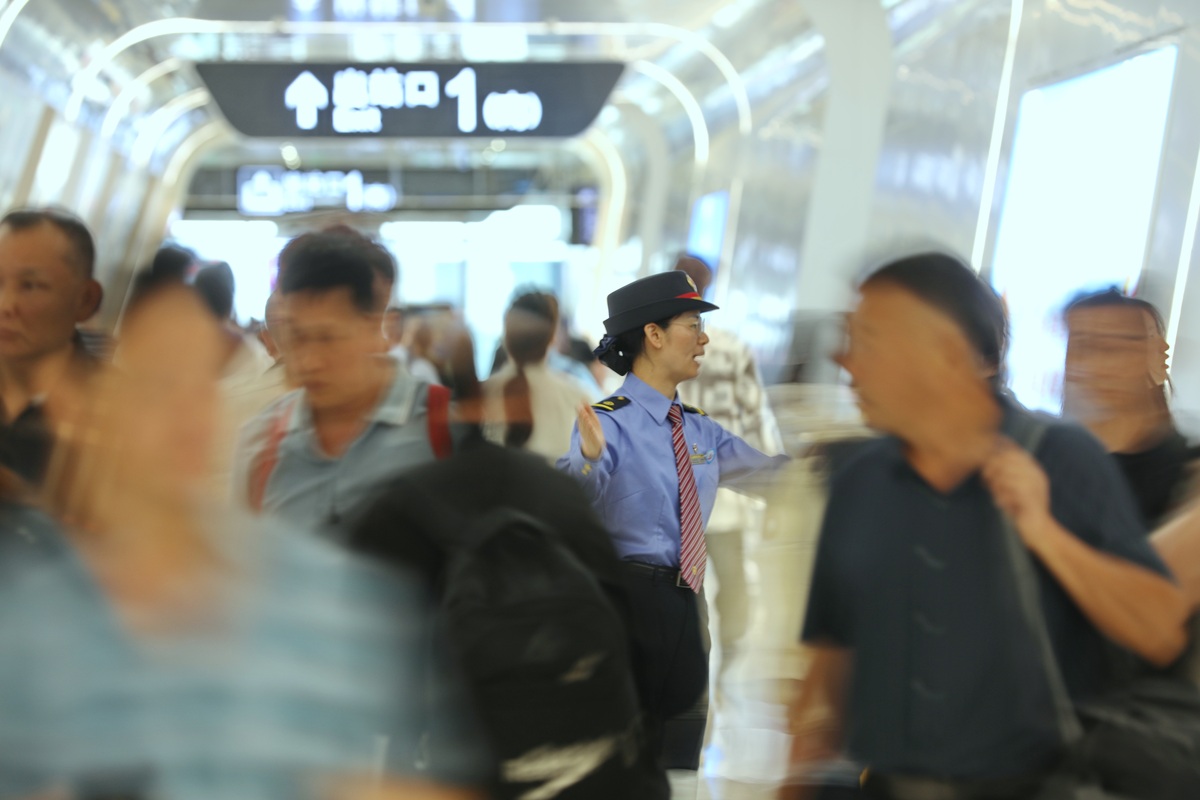 西安地铁大客流应对现场处置方案优化研究