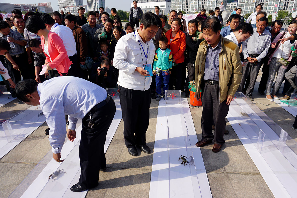 模拟几个人玩飞花令游戏