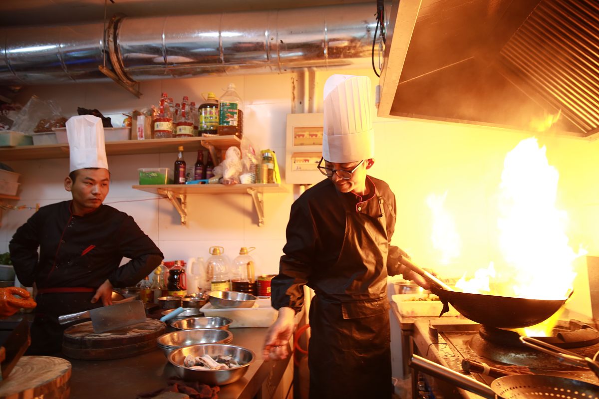 中式餐厅经营规模与组织架构指南