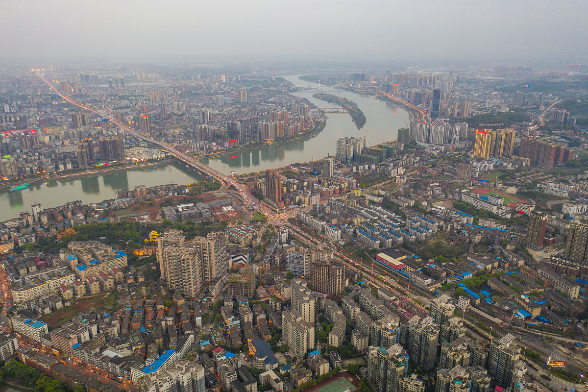 2019年3月30日,湖南省衡阳市,航拍湘江公铁大桥.
