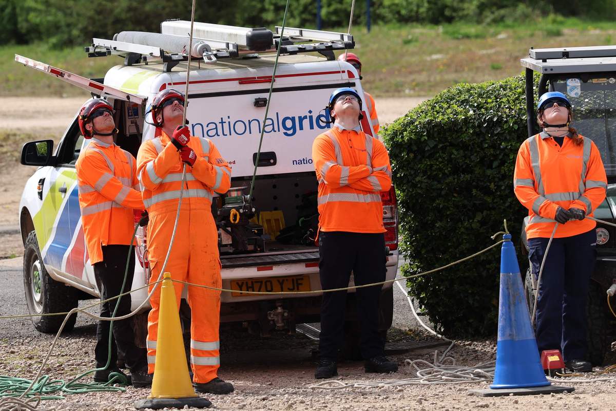 SAR工程师：拯救生命背后的科技力量