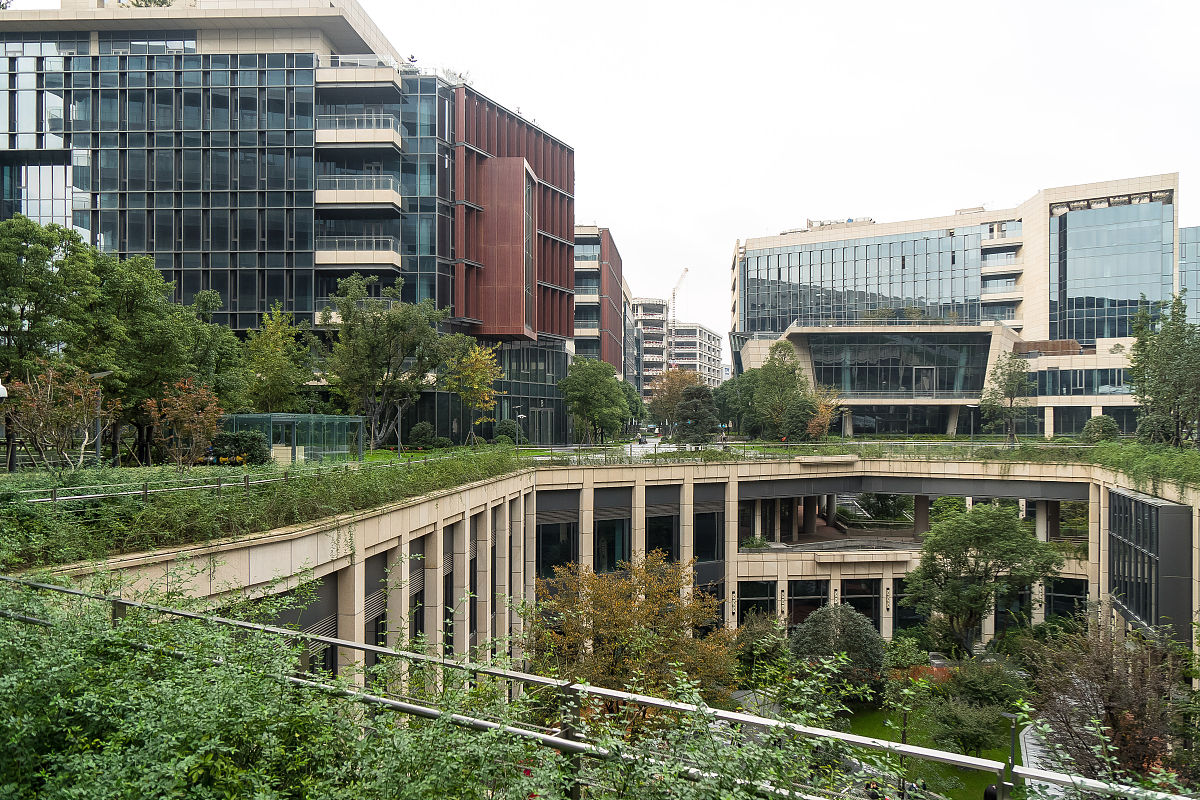 南昌市工业技工学校物业管理三年制好不好？有什么招生要求