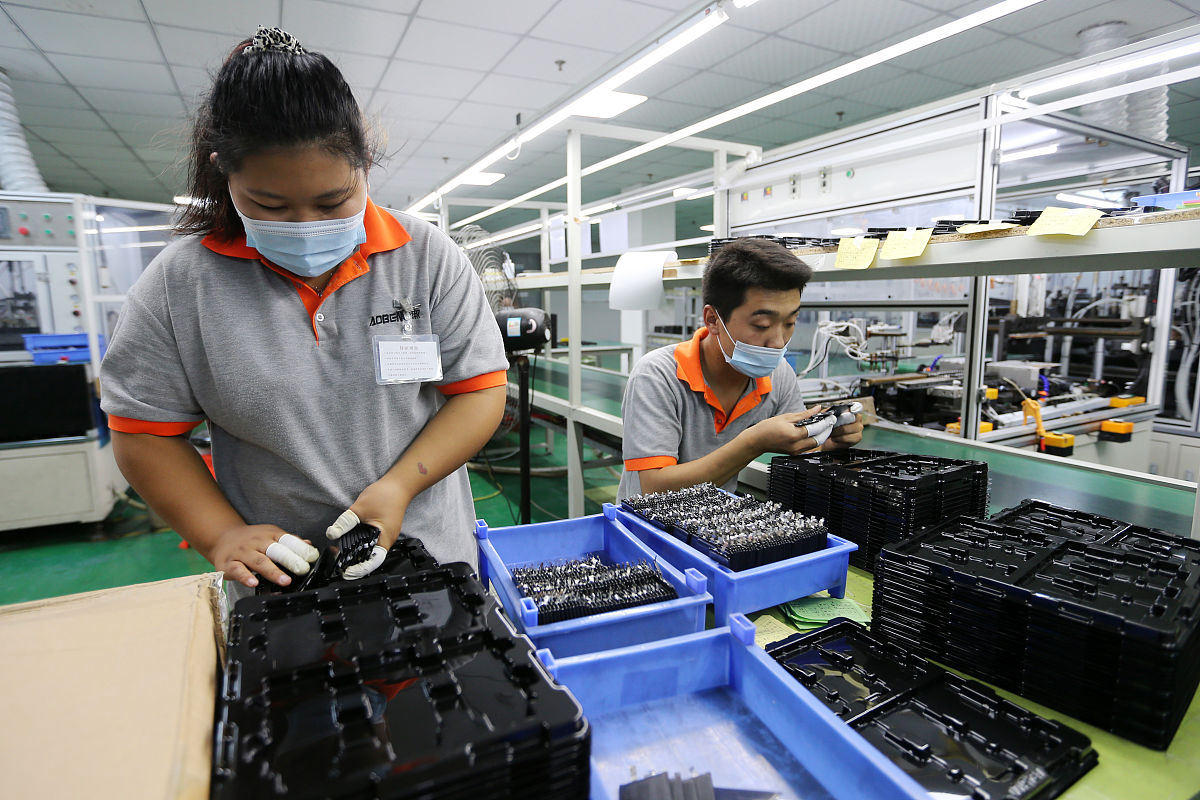 宁德时代：技术创新与成本管控，巩固市场领先地位