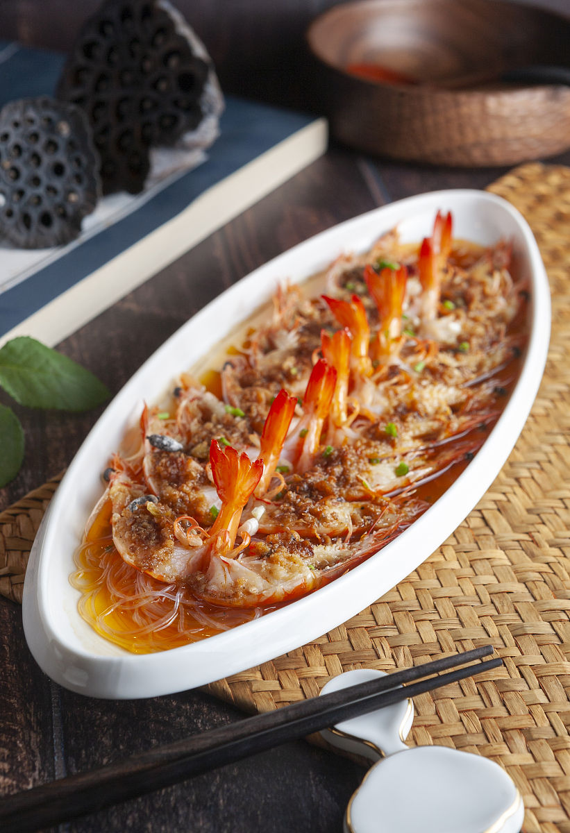 老墨，我想吃鱼了。