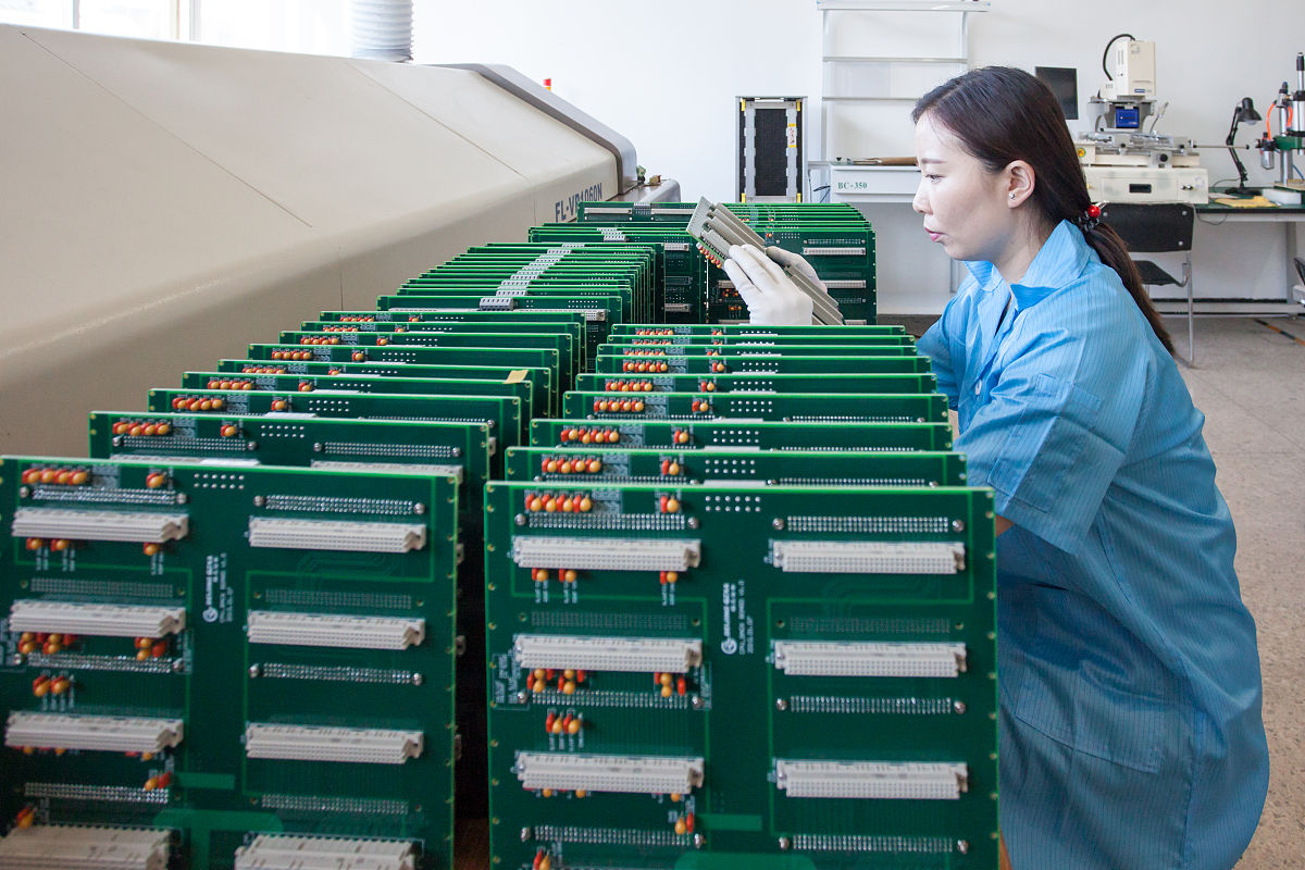 热温诱导拆解电池片系统