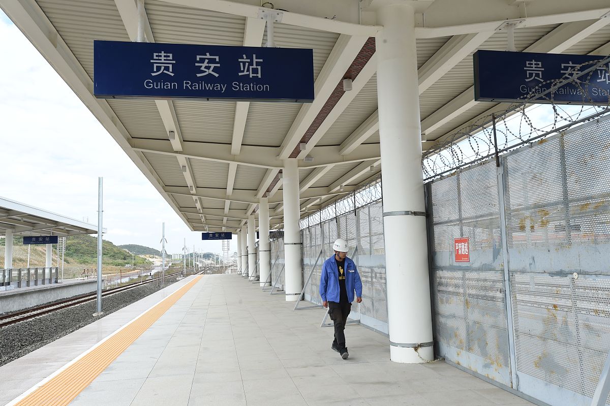 贵阳高铁学校哪家好？ 教学质量高、就业率高，选择贵阳高铁学校！