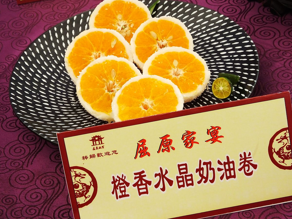 写一篇关于平湖宣传片的分镜脚本