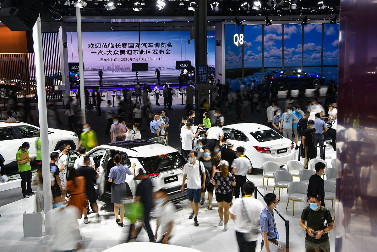 车展愉快！祝吴总欣赏精彩内容