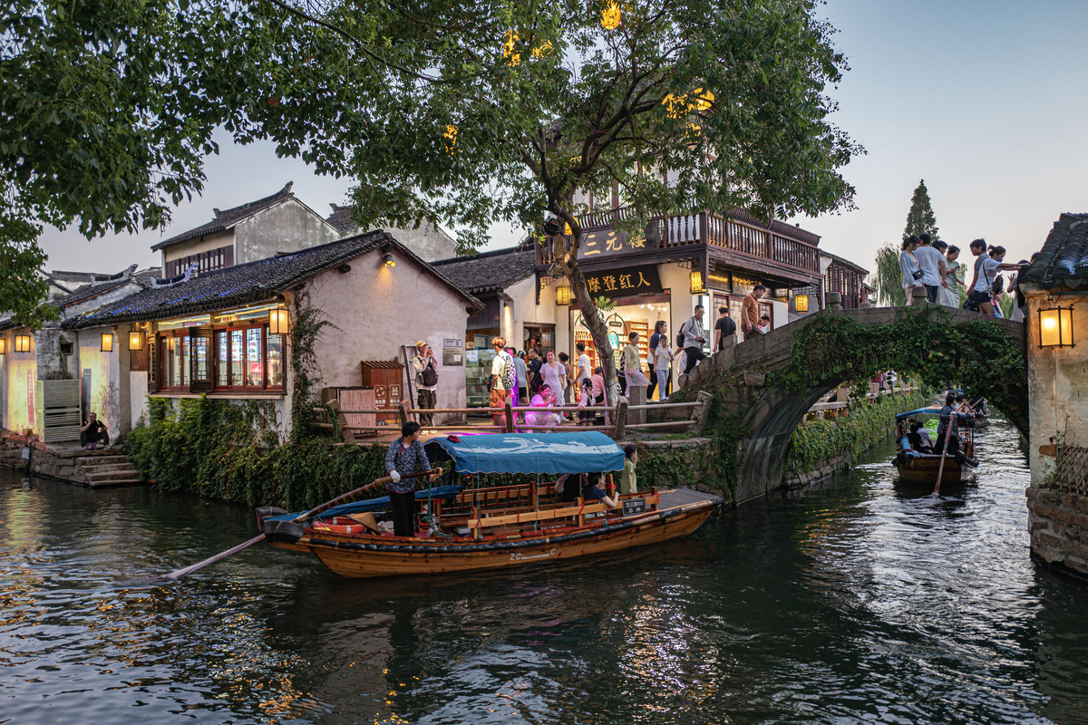 上海到苏州一日游攻略：经典景点、美食推荐、交通指南