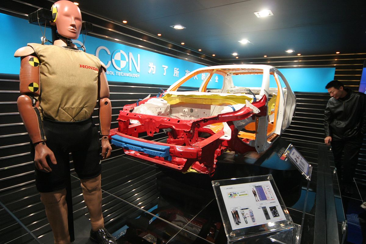 2022年山西运城龙翔高级技工学校汽车钣金与涂装专业招生