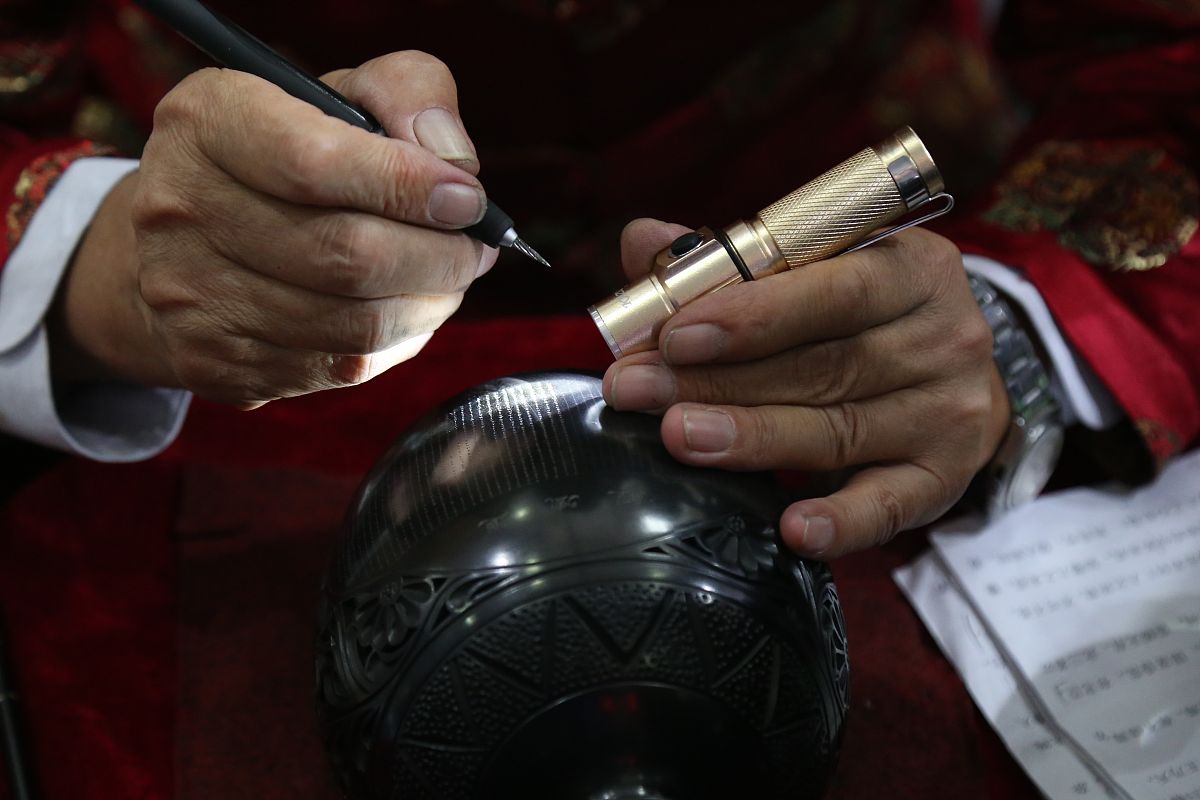 中华经典诵读：传承文化精髓，感悟经典智慧