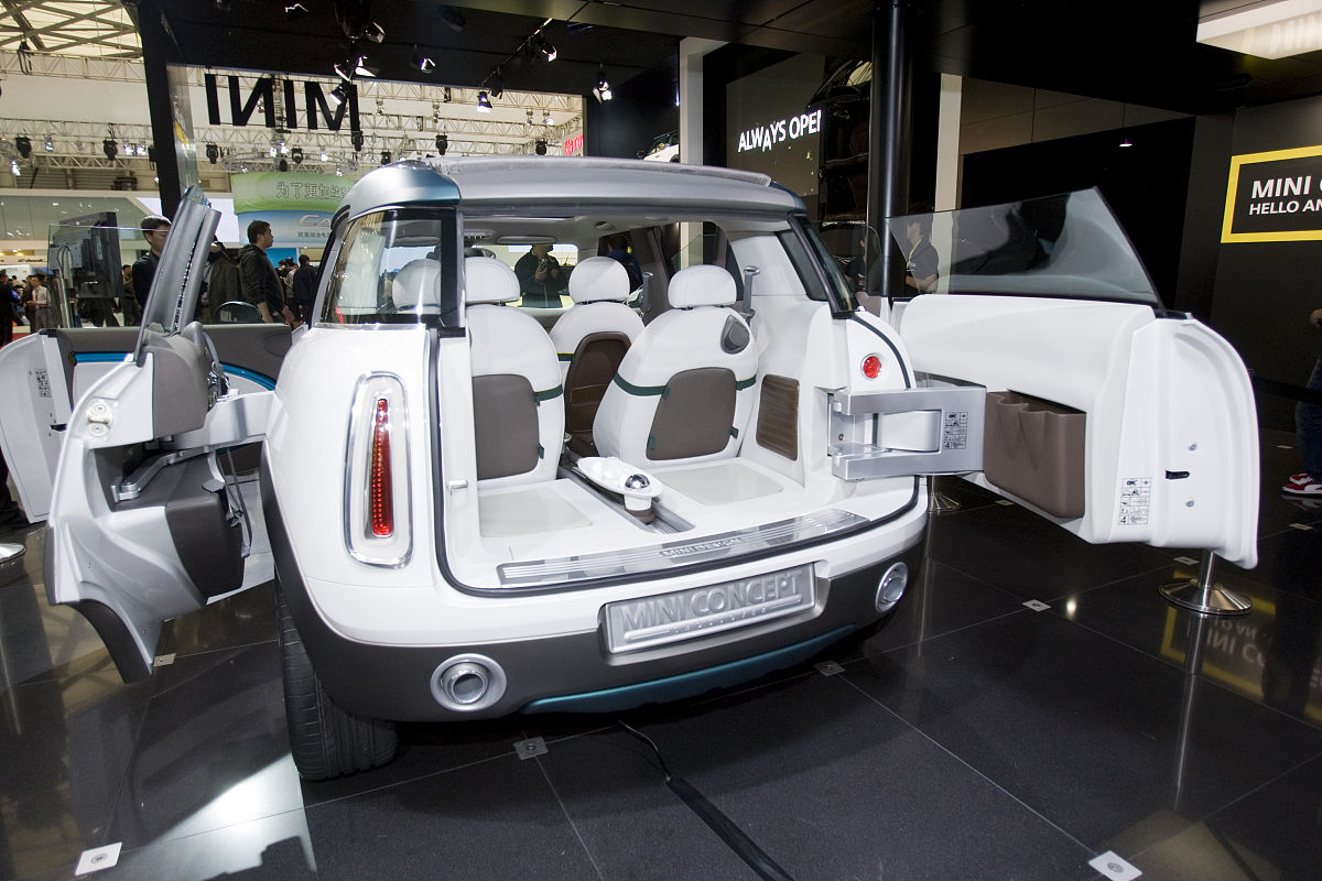 请为近期宝马MINI事件写一份声明