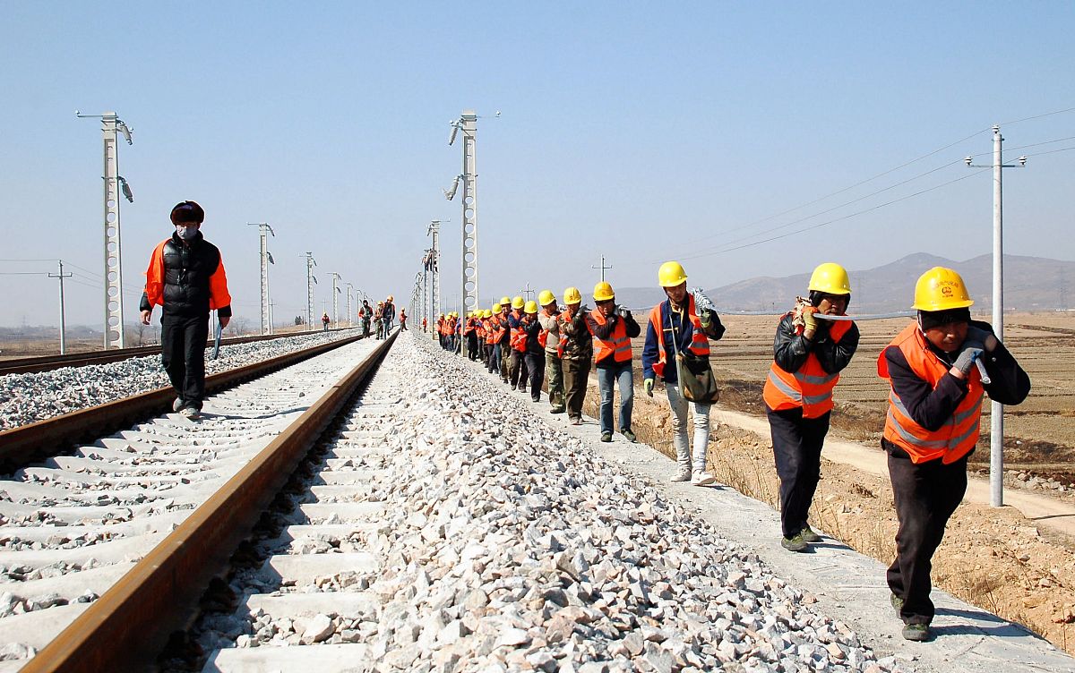 成都铁路专业学校铁路专业怎么样？评价、师资、就业前景