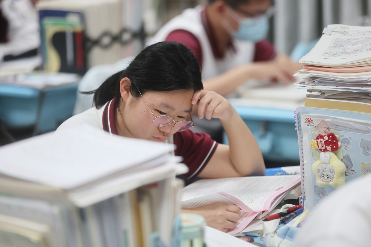 初中生逆袭：从考试失败到取得好成绩的经历分享