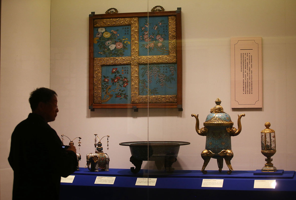 以 从历史中汲取智慧为题写一篇1200字文章