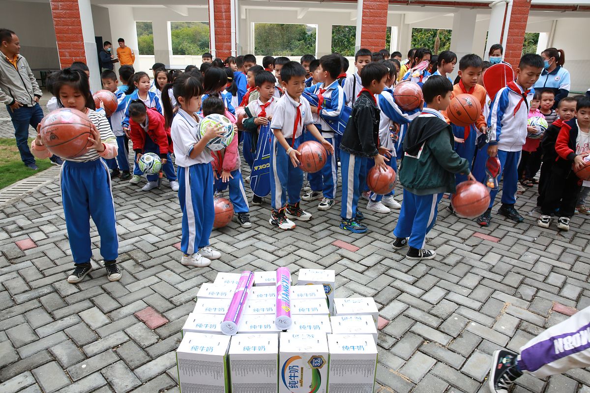 西安东方技术学校2022年招生简章 - 培养技术人才，成就梦想