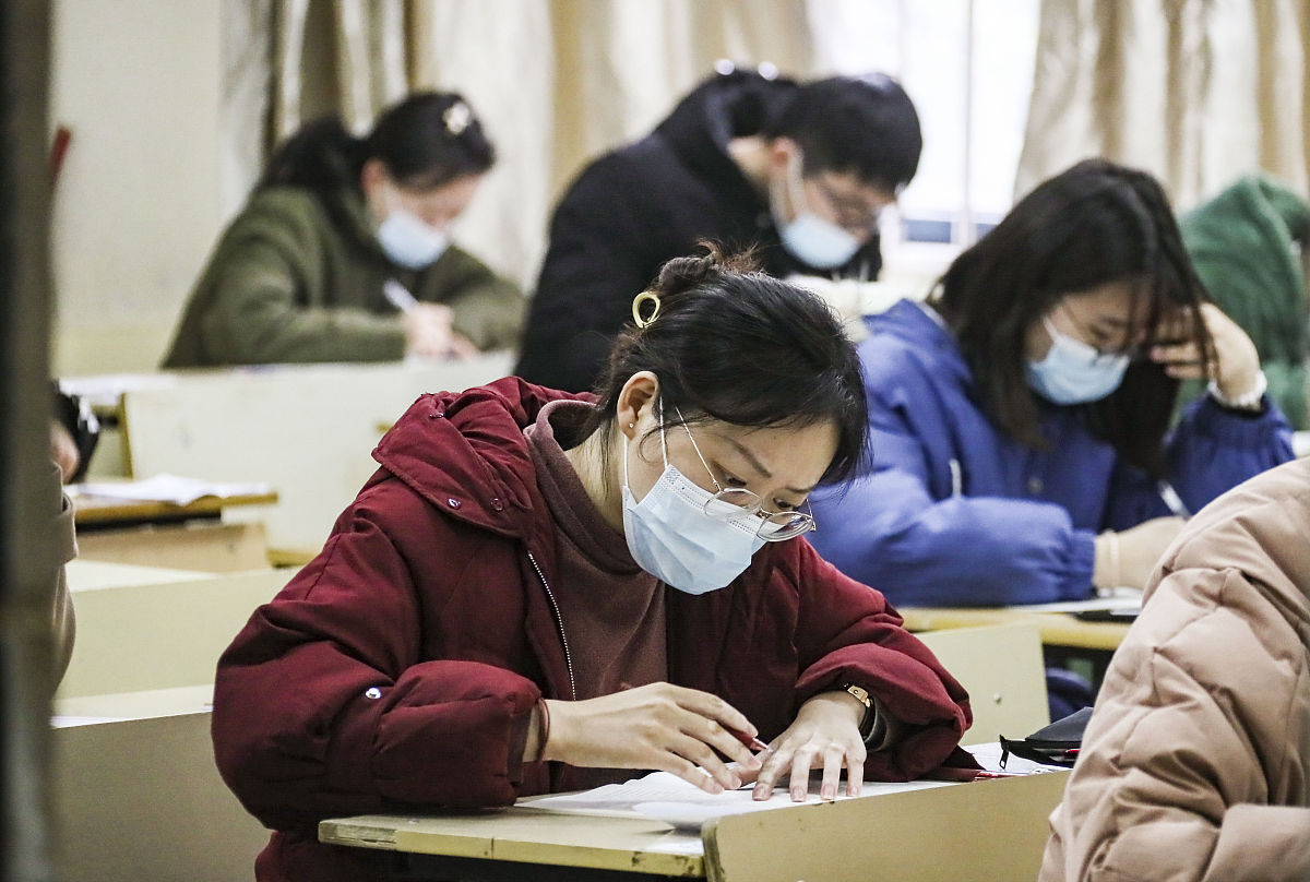 十大最辛苦专业盘点：学霸也直呼吃不消！