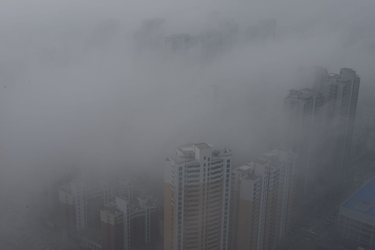 雾里看花：揭秘那些让人摸不着头脑的起雾原因