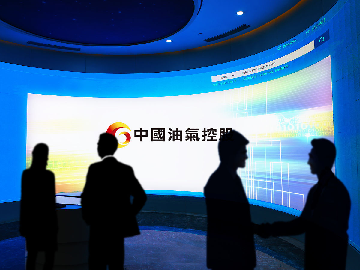 融媒体时代新闻记者采编工作的挑战与机遇研究 写一篇较长的论文引言